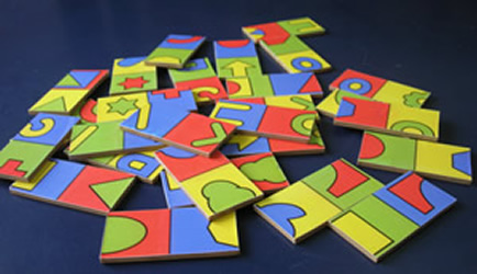 Domin&oacute; de simetr&iacute;a